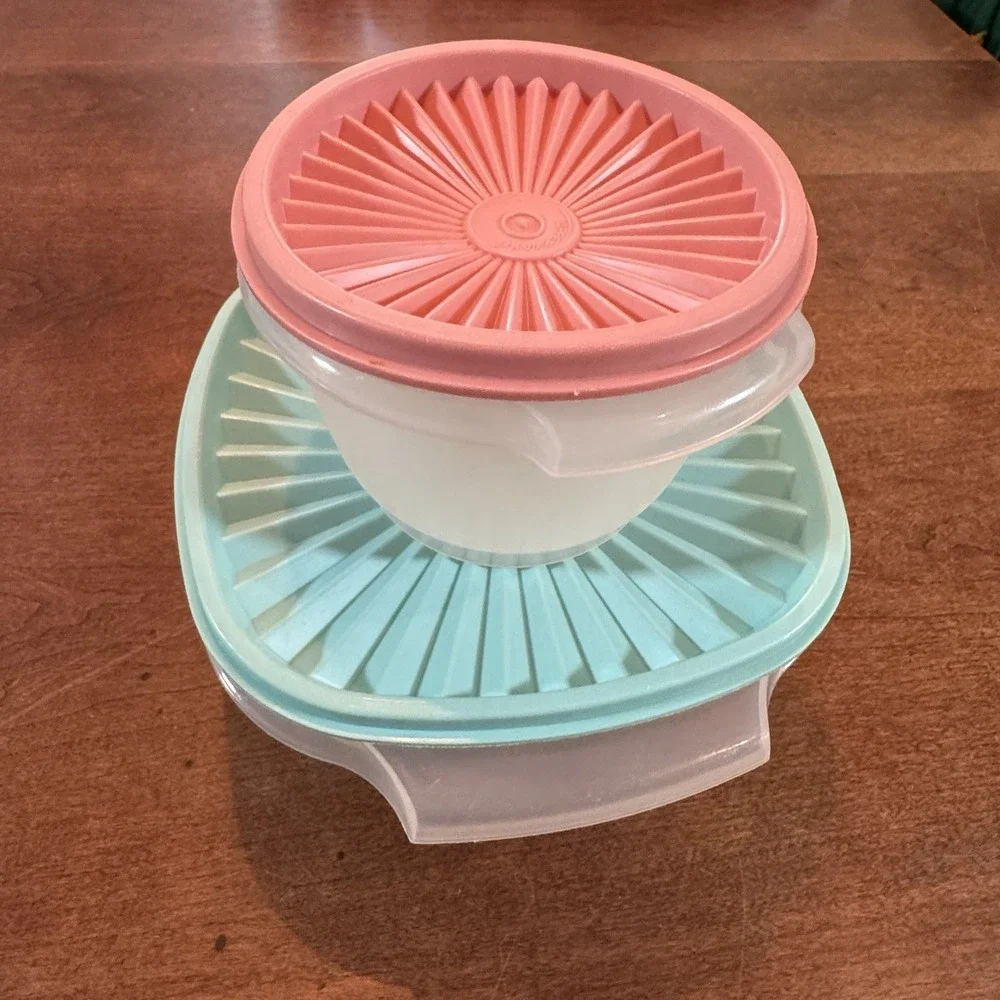 Set of 2 Tupperware Servalier Nesting Bowls Clear with Pastel Lids Nesting Bowel